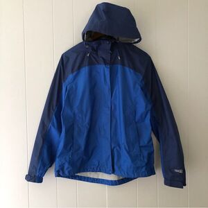 LL Bean Women's Trail Rain Coat (S)